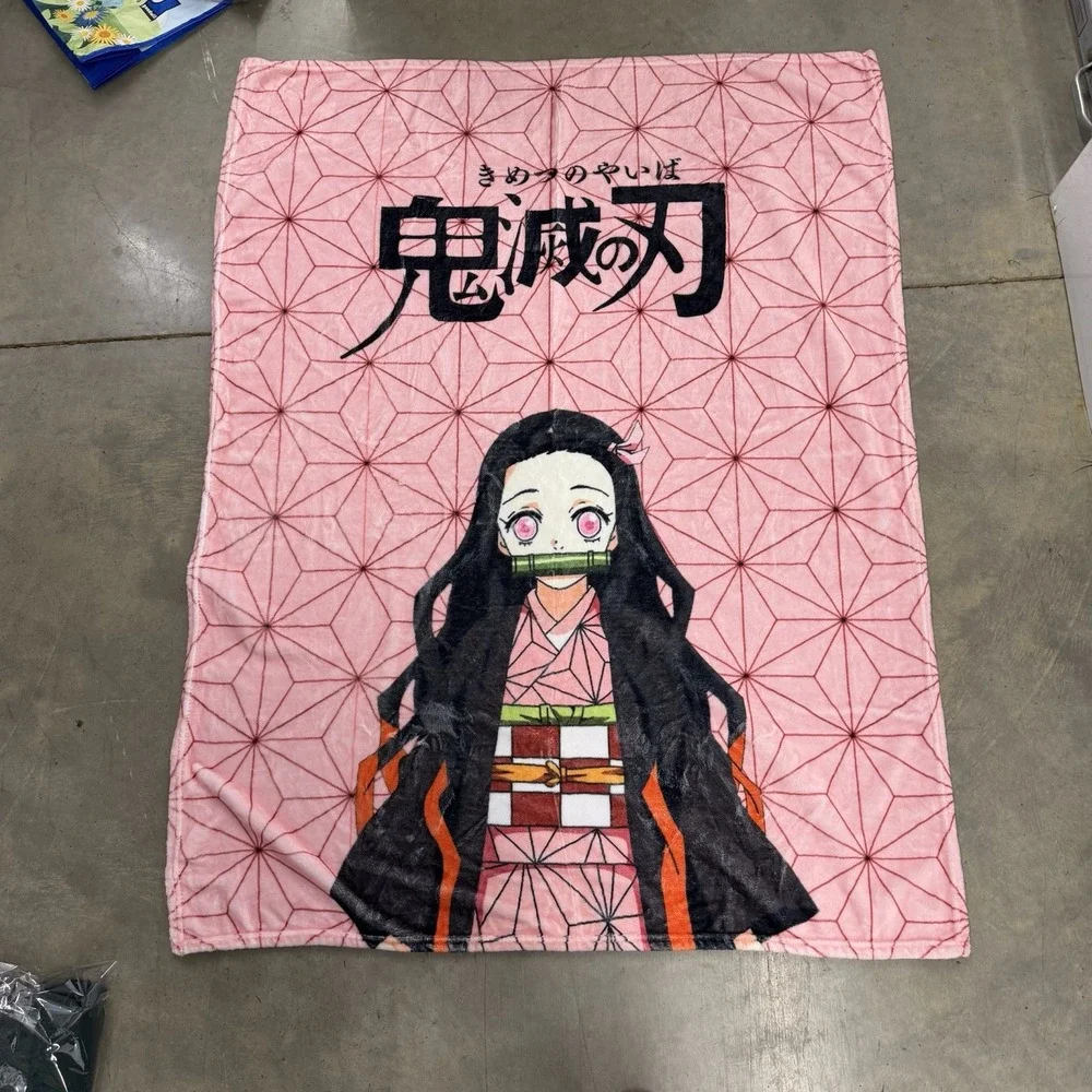 Demon Slayer Nezuko Plush Throw Blanket Pink Anime Kimetsu‎ no Yaiba